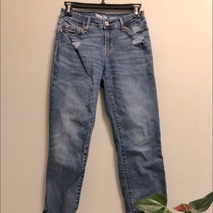 💙Levi’s Cuffed Jeans💙